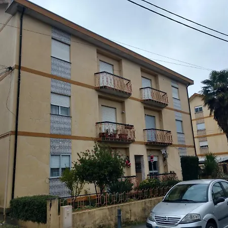 Centro 4min Homestay *